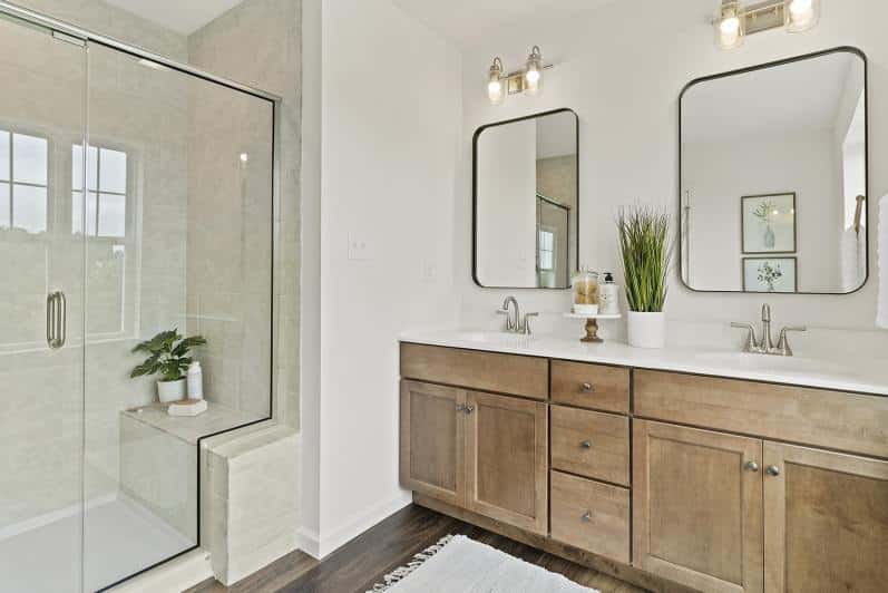 primary-bath-vanity