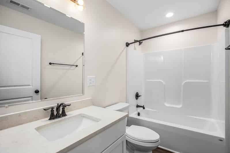 1055-Saint-Charles-Way-15
