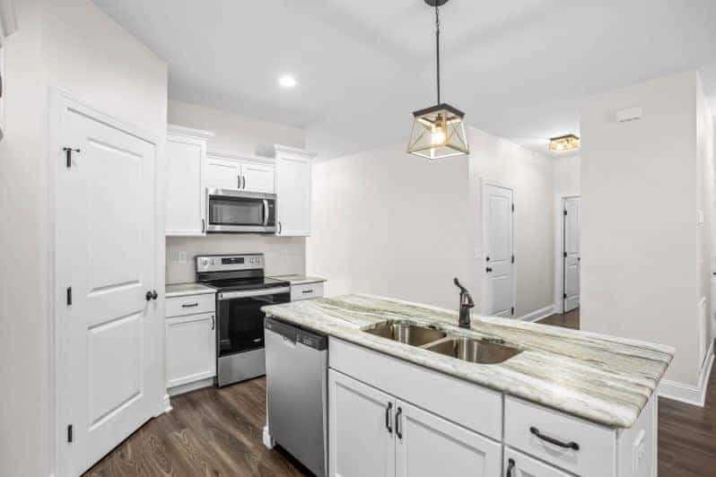 1055-Saint-Charles-Way-7