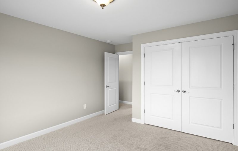 921009-burlington-bedroom2