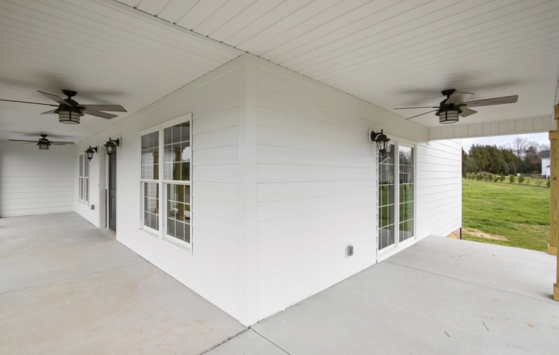 921009-burlington-porch2