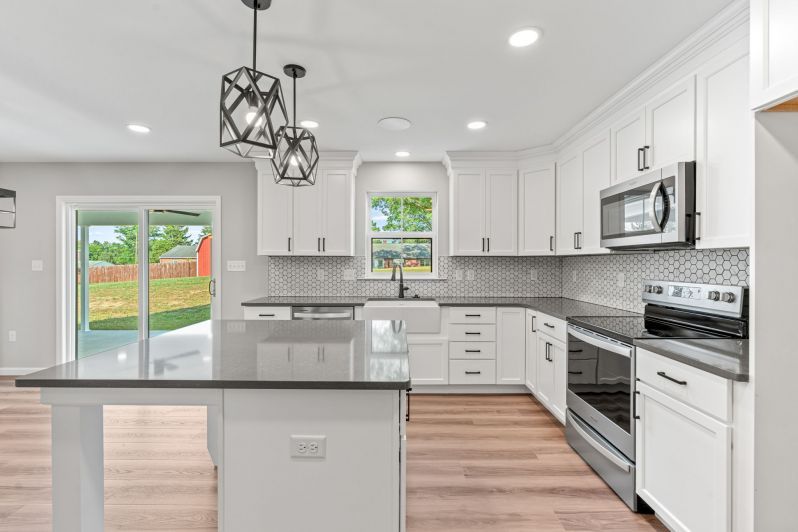 14-web-or-mls-ListRight-Media-14-of-40