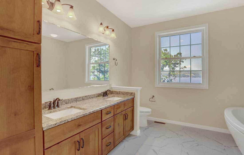 manhattan-master-bath-2-small