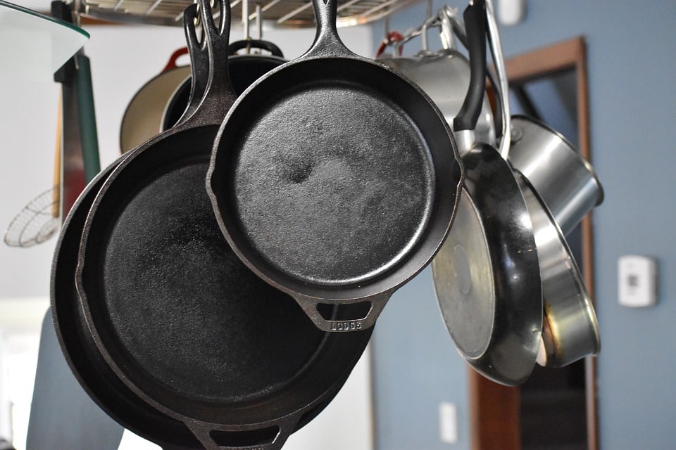 hanging pans